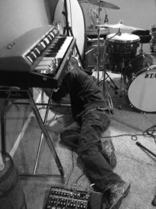 Plugging in the amp on the Fender Contempo